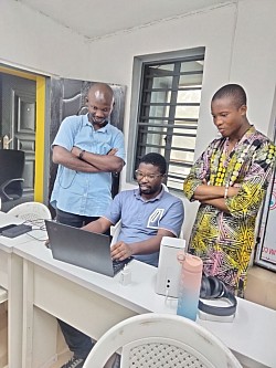 Mentoring the attendees by Abass Joda